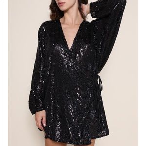 Eastnwestlabel Aster Wrap Dress in Black Sequin - M